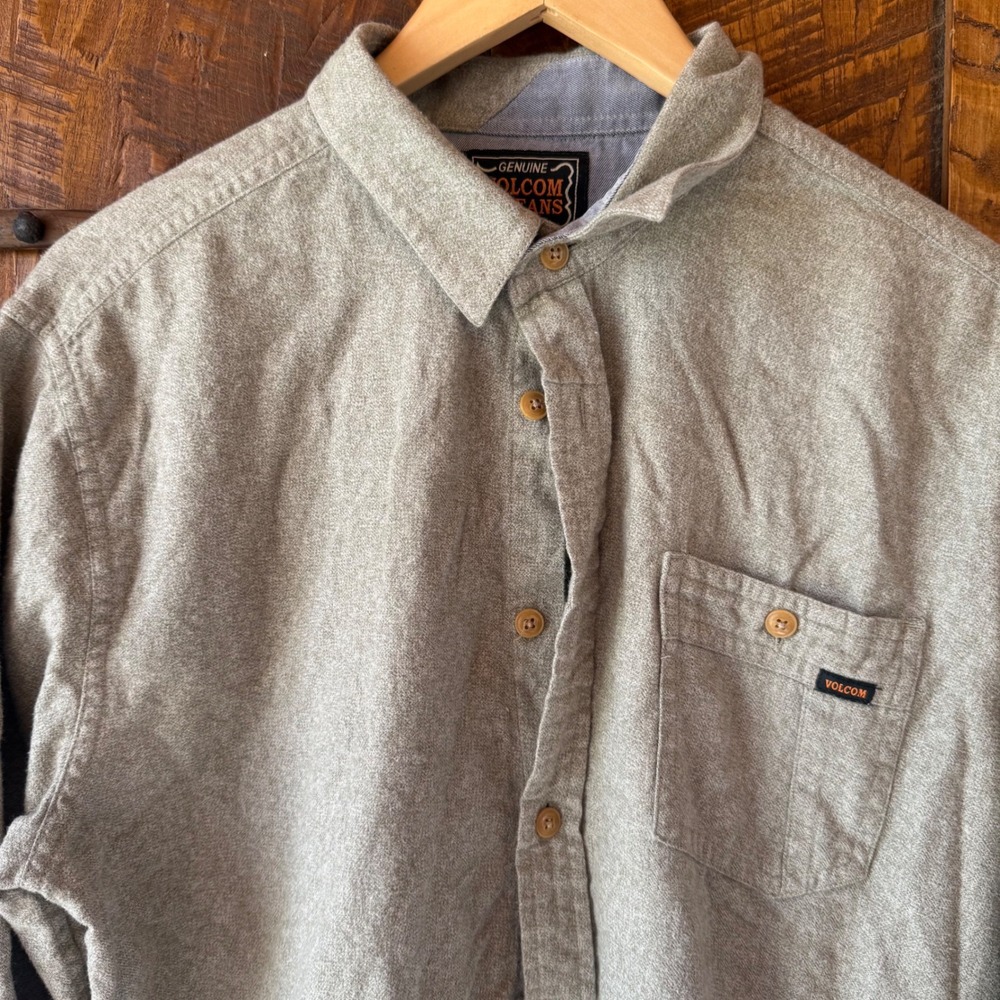 Volcom Button Down Shirt Men Large Green Flannel Long Sleeve Pocket Skater Shirt